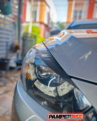 Mazda 2 ขัดไฟหน้า + หุ้มฟิล์ม TPU เกรด 5 ปี