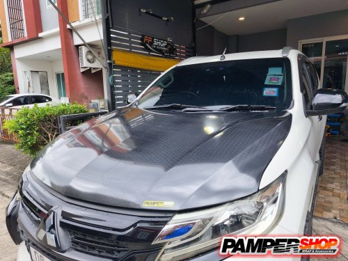 Misubishi Pajero หุ้มสติ๊กเกอร์เคฟล่า ฝาหน้า ลายรังผึ้ง ( เกรด PET )
