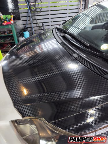 Vios Gen 2 หุ้มสติ๊กเกอร์เคฟล่า F1 แบบเงา ฝาาหน้า+แก้ม (เกรด PET)