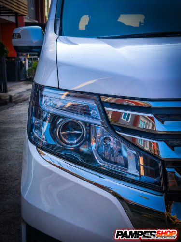 Honda Stepwgn Spada ขัดไฟหน้า+หุ้มฟิล์มไฟ สีฟ้าไฮบริด Hybrid (เกรด TPH 3 ปี)