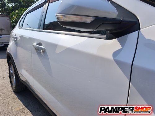 MG ZS Wrap สีขาวเงา ประตู 4 บาน เกรด PET